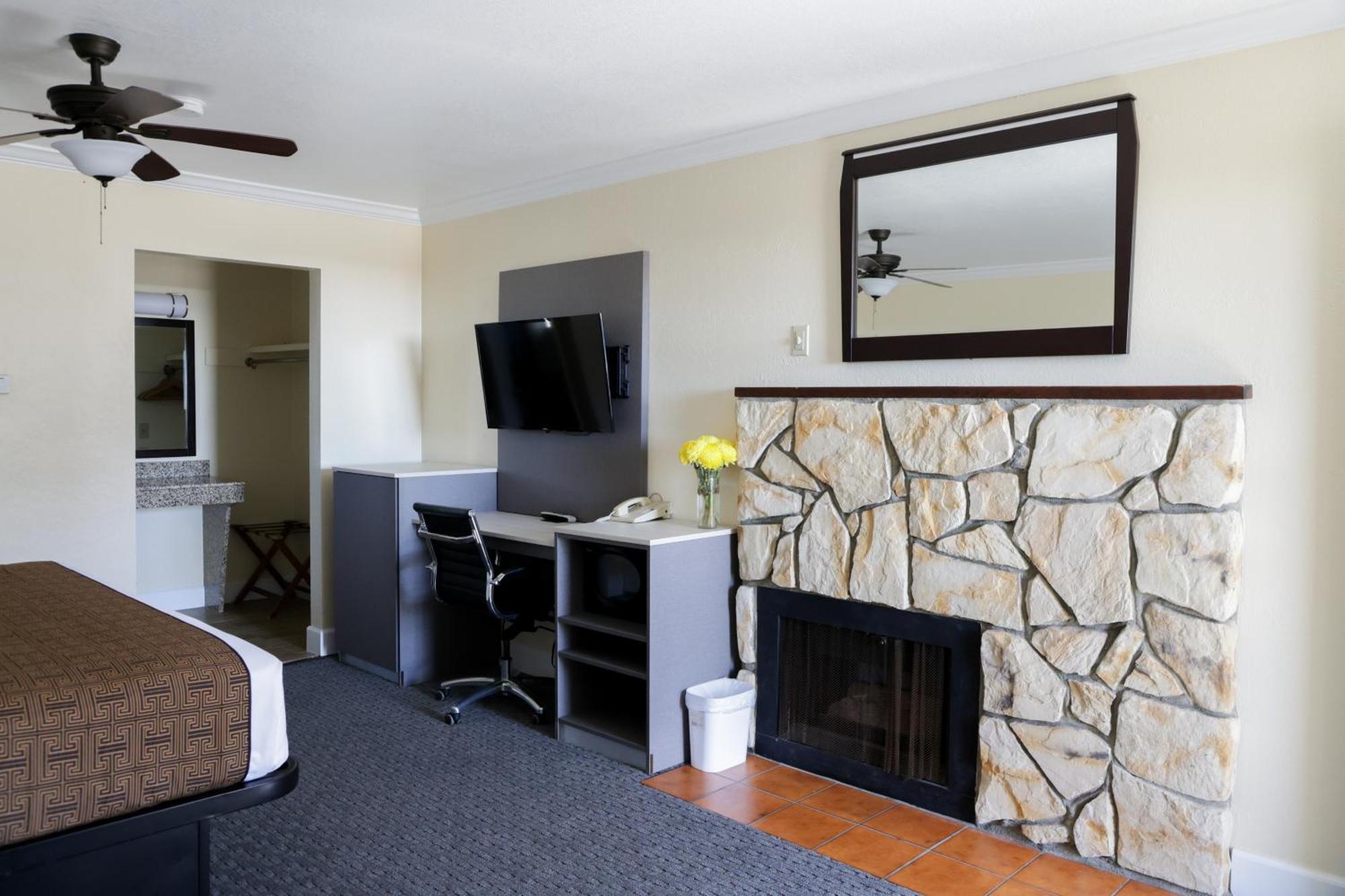 Silver Surf Motel San Simeon Exterior foto